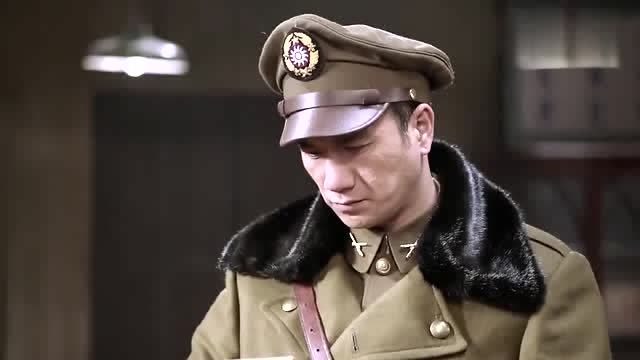 林海雪原:侯殿坤将书信交给关毅衷,目的为牵制小分队进攻