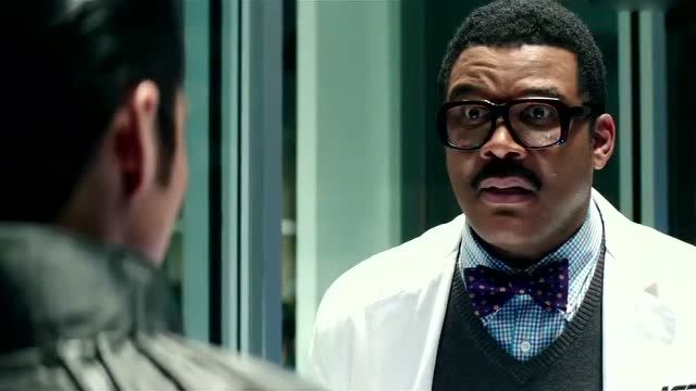 许瑞德丧心病狂,竟把两大罪犯改造成犀牛人跟野猪人