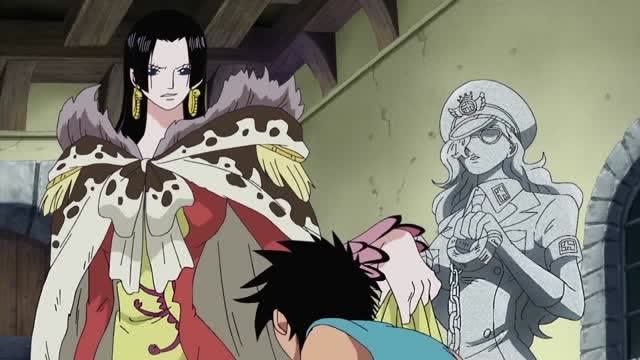 海贼王:女帝男女通吃这一点是真的无敌,多米诺也逃不过女帝的魅力