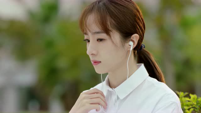 《暗恋橘生淮南》丨胡冰卿洛枳cut丨第三集 p4 盛淮南和洛枳通过微信