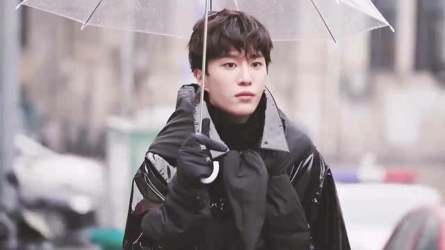 在青岛的范丞丞,时尚少年回到家乡拍宣传片啦!