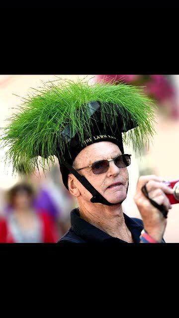 奇葩帽子~头顶青青草原的见过吗