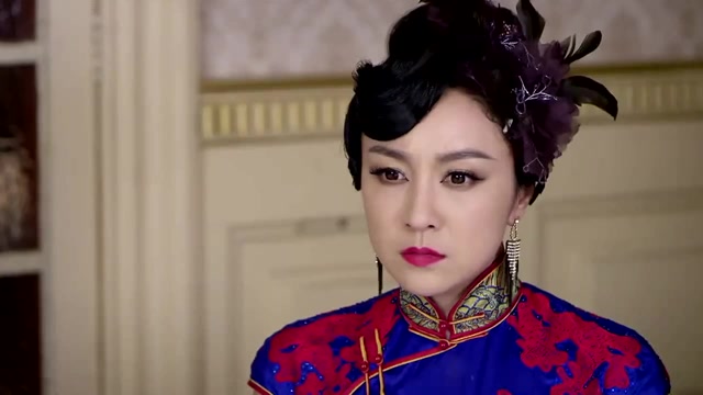 生死迷情唐景云的身份被黑老大识破,不料老妈是卧底救他脱困