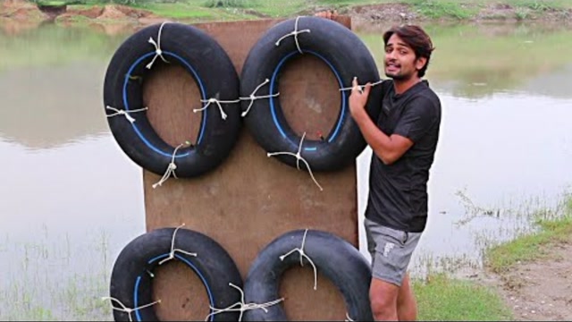 用四个轮胎坐船,这样的船能行驶吗?试验结果让大家不敢相信