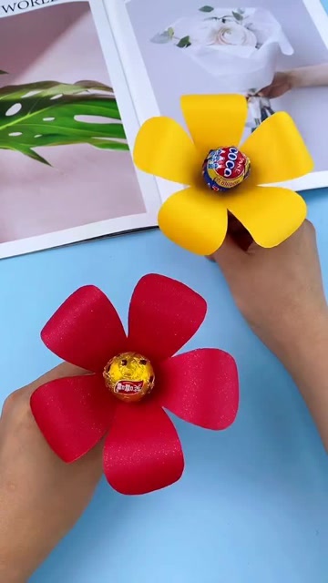 国庆节做个好看的棒棒糖小花,送给过节的小朋友!