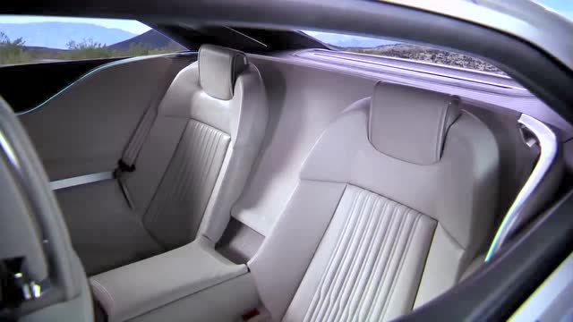 看了奥迪a9的方向盘和内饰,就知道这车以后肯定能火