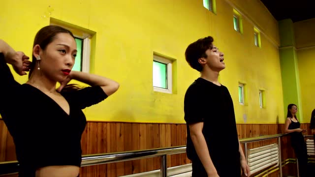 刘菲艺校暑期拉丁舞特训营教学花絮