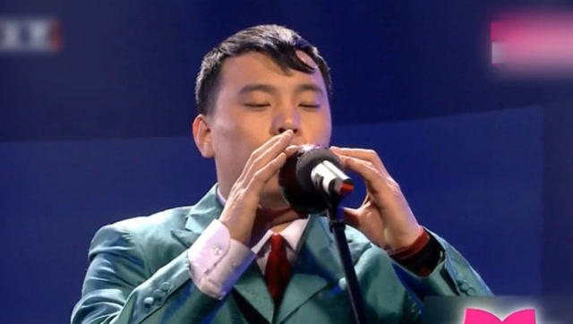 田娃脱口秀《我就不会》现场展示绝活,厉害了