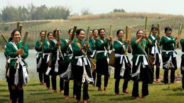 耿马快乐青苗节mv花絮片段