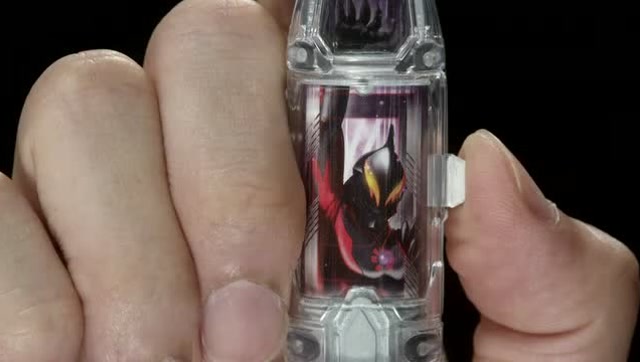 小陆今天给大家介绍的奥特胶囊:贝利亚奥特曼 怪兽雷德王