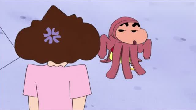 蜡笔小新:看到小新把旧衣服拿起来玩,美冴好生气