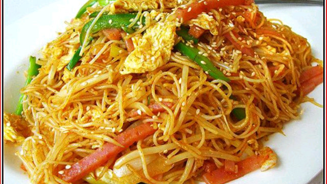 悦食记|正宗的做法,广东炒米粉!超好吃