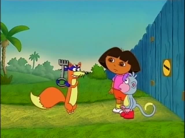 爱探险的朵拉:捣蛋鬼真是太坏了,直接把大门钥匙丢进废铁里!