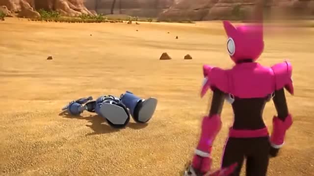 迷你特工队:露西受伤