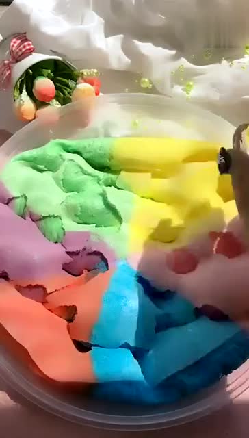玩彩色冰山泥,捏起来也太解压了,玩到停不下来!