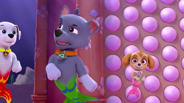 汪汪队立大功:海盗用气球引开人鱼狗,然后把魔法珍珠偷走了