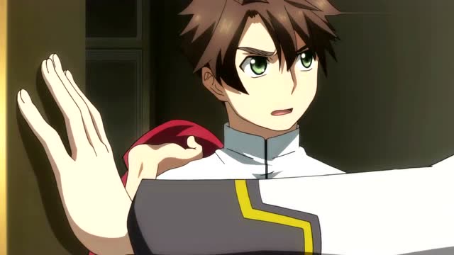 迪奥感觉到青叶一直很消沉,恨铁不成钢,打了青叶一拳头!