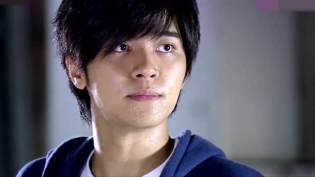 《篮球火》w突发哮喘送医院,原因竟是喜欢元大鹰造成