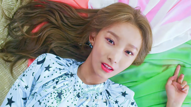 抄袭?创造101高颖浠《shiny》mv首播,好多韩国mv的影子