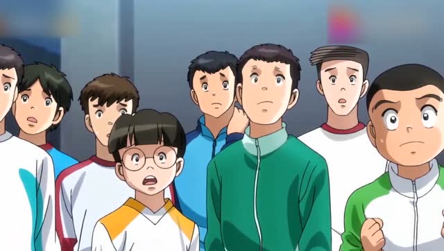 足球小将:修哲小学四重奏!队友压力大,小翼却很兴奋!