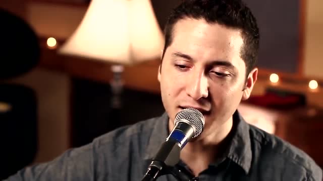 超火乐队boyce avenue,小哥哥和小姐姐合作唱we cant stop,好听!