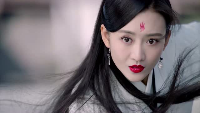 莽荒纪:美女不知为何,失去理智!