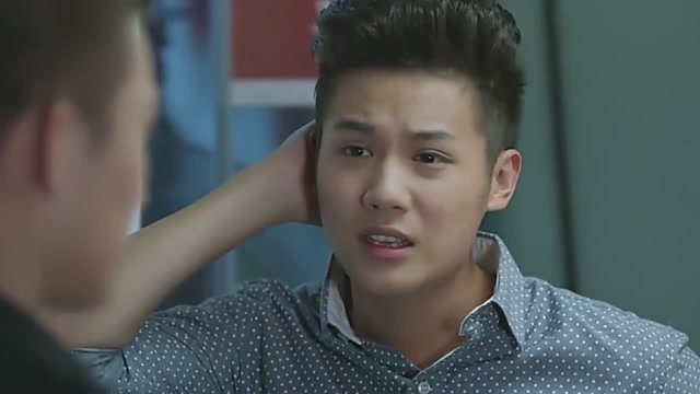 ko听到郝眉叫肖奈时的称呼,顿时就吃醋,郝眉乐坏了