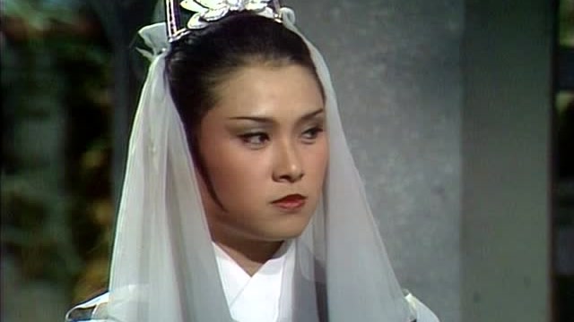 83版神雕:李莫愁逼杨过娶陆无双,他却说想上厕所