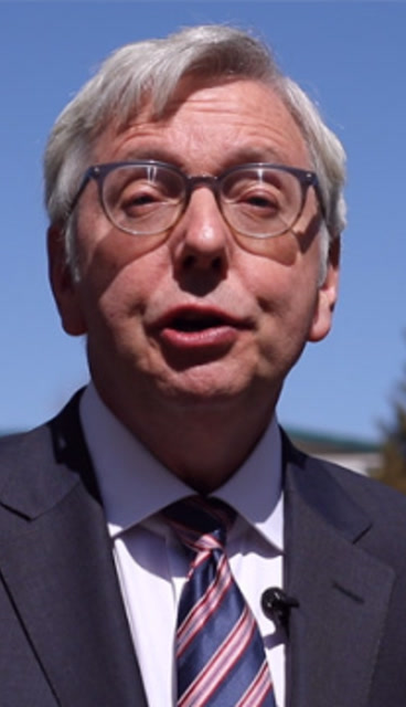 剑桥大学校长回应"接受中国高考成绩"