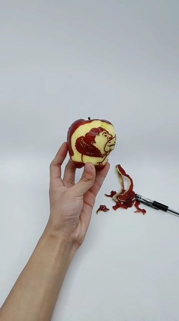 看苹果能雕刻什么