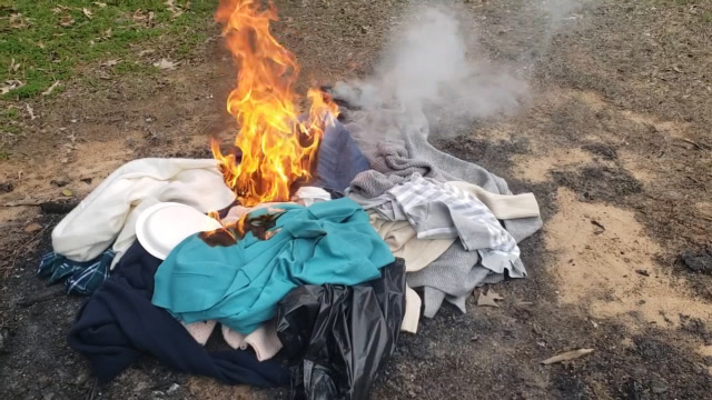 旧衣服为何打死都不能烧?原来还有这样的秘密 ,吓出一身冷汗!