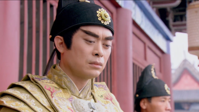 龙门飞甲曹少钦带人守在城门仔细搜查过往的行人