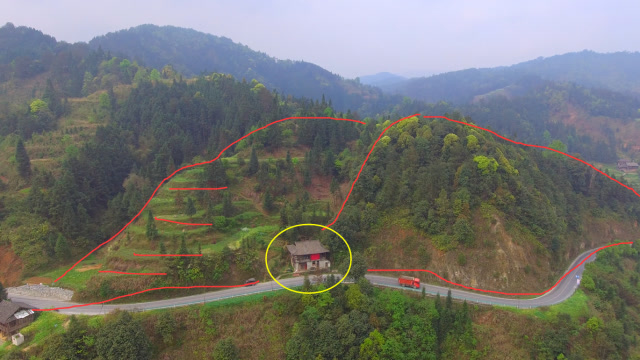 农村里风水最好的房子,一般人都能看出来是个风水宝地,你觉得呢