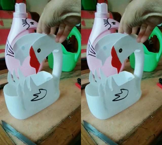 废物利用洗衣液瓶制作花盆即将完工喜欢