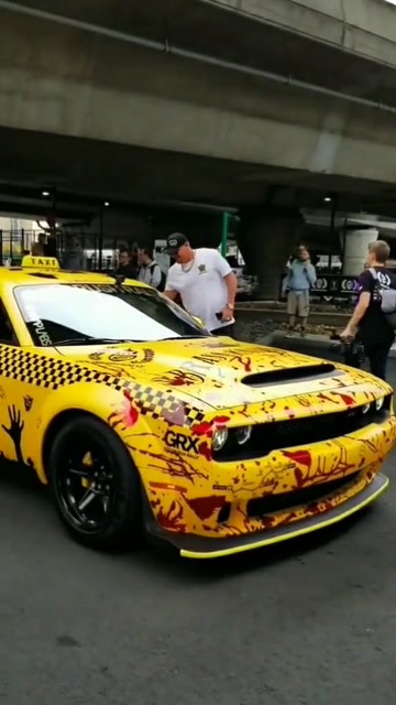 这个道奇挑战者居然是个出租车,我真是开眼界了