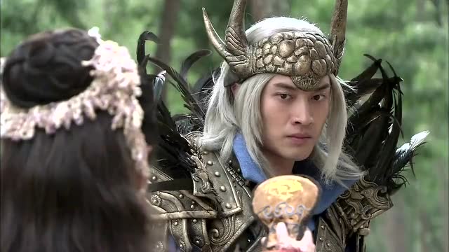 无道偶遇群妖欺负女孩,神兵《龙牙剑》出手,中者化为齑粉