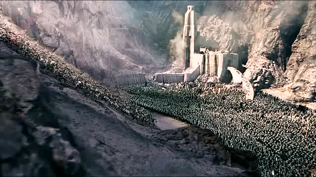 解救圣盔谷,看到白袍甘道夫我就放心了,如此宏达的俯冲画面你见过?