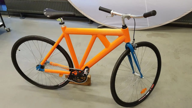 牛人用3d笔打印自行车,看到成品那一刻,网友:简直是神笔马良