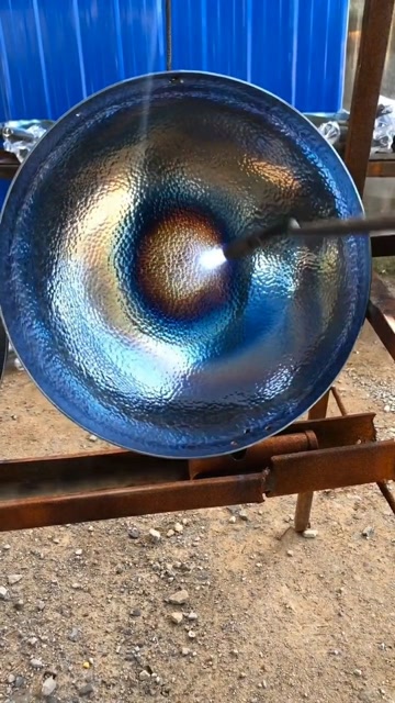 高温烤蓝开锅,烤过之后的颜色是真的漂亮!