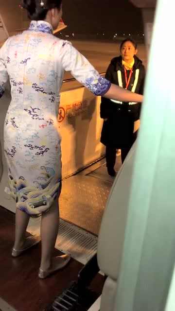 海南航空的空姐,都很漂亮啊