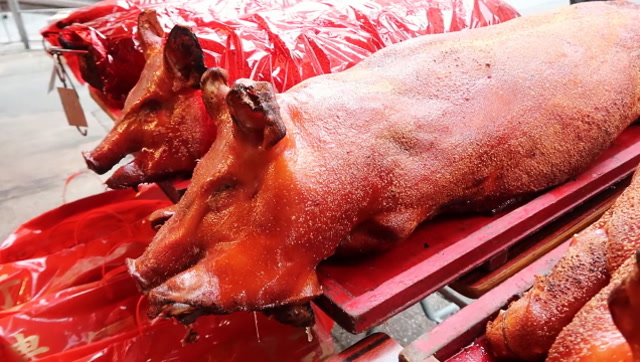 广东烧味里的:烧猪,烧肉,烧腩,火腩,具体是何意?