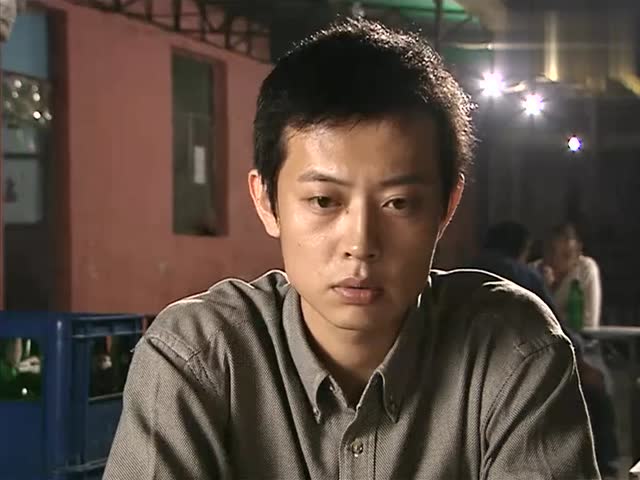 渴望城市农村小伙海波被富婆看上,朋友让海波叫富婆帮开一个店