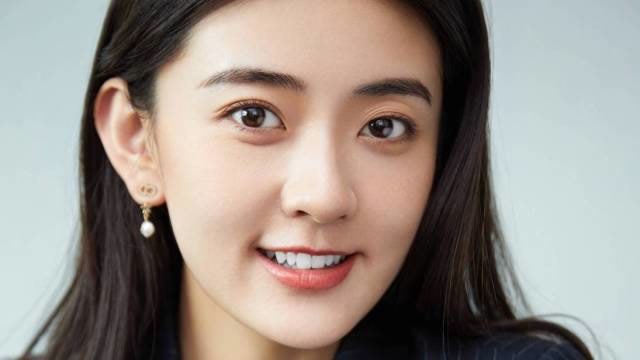 最萌身高差梁洁他那么长我感觉我像个矮矬丑太可爱了吧