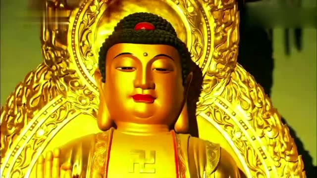 嚣张的妖怪跑到寺庙大雄宝殿来撒野,被一束佛光烧成灰烬