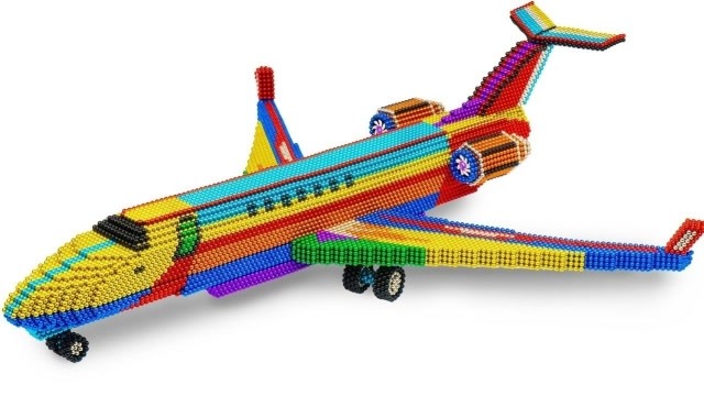 彩色巴克球飞机模型玩具拼装