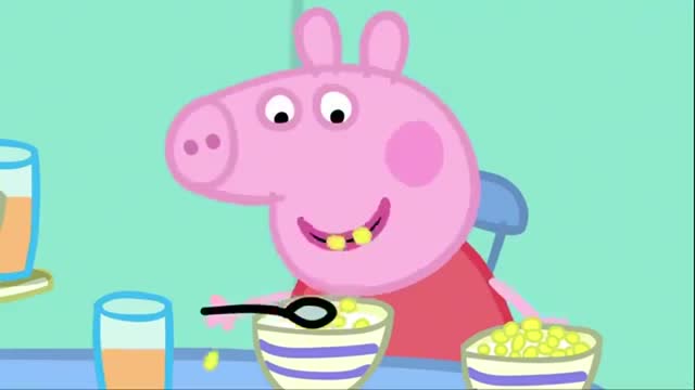 小猪佩奇:乔治为出去玩,开始快速吃饭,太好玩了