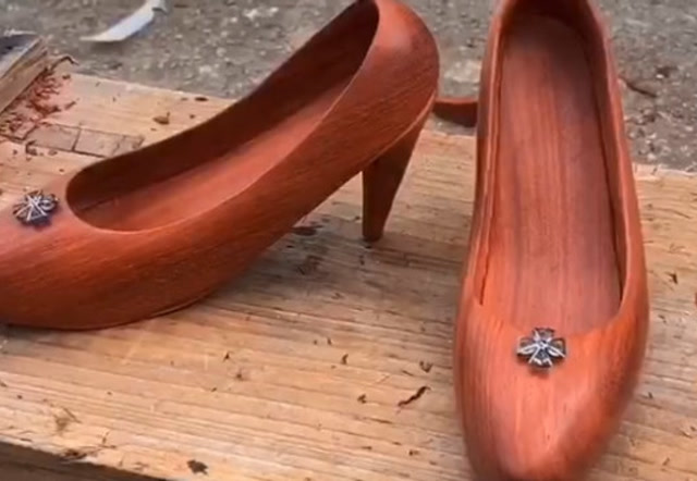 用木头给妹妹打造的高跟鞋,这确定能穿吗