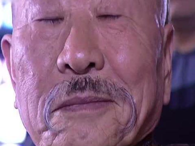 李卫当官:闵靖元到盐帮惹事,遭李卫霸气阻拦,公春玉春心萌动!