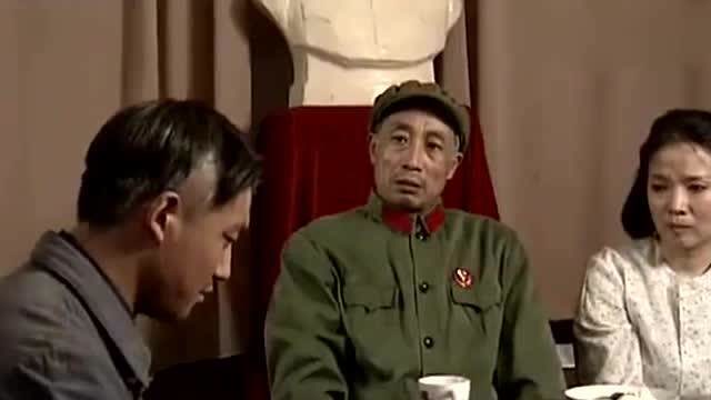 激情燃烧的岁月:石光荣不忘老部下,小伍子痛哭流涕