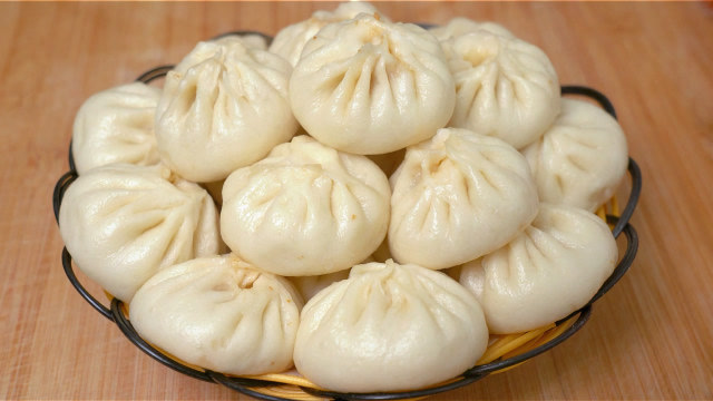 小包子20蒸小笼包,记住不要直接上锅蒸,诀窍告诉你,包多少都不够吃